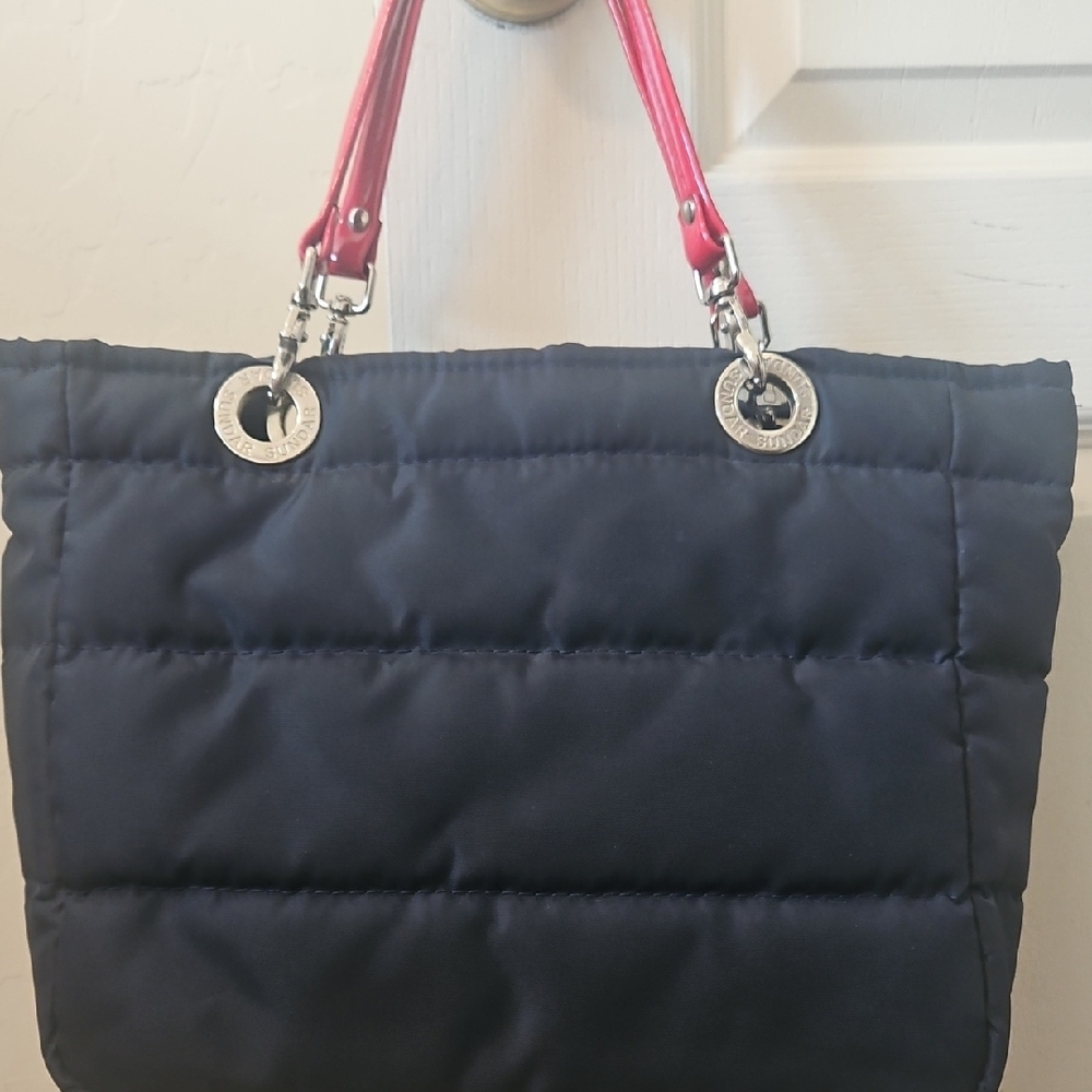 Elegant Navy Tote with Red Accents